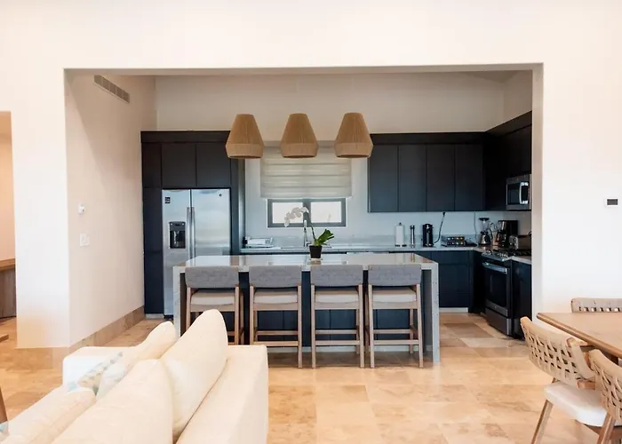 Luxury In Diamante Villa